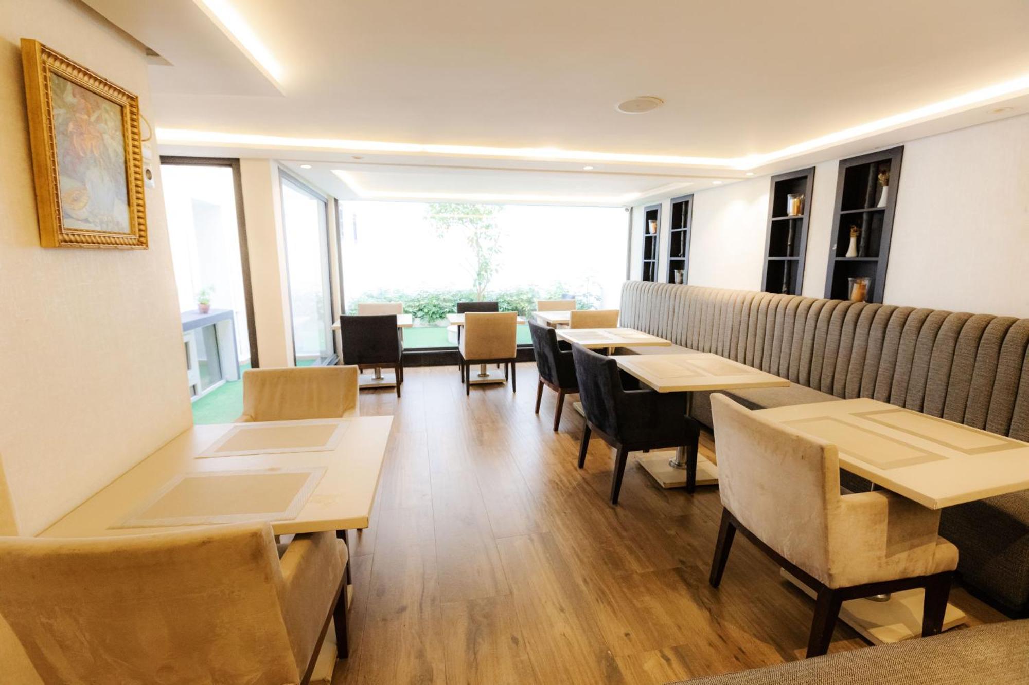 Windsor Hotel City Center Касабланка Экстерьер фото